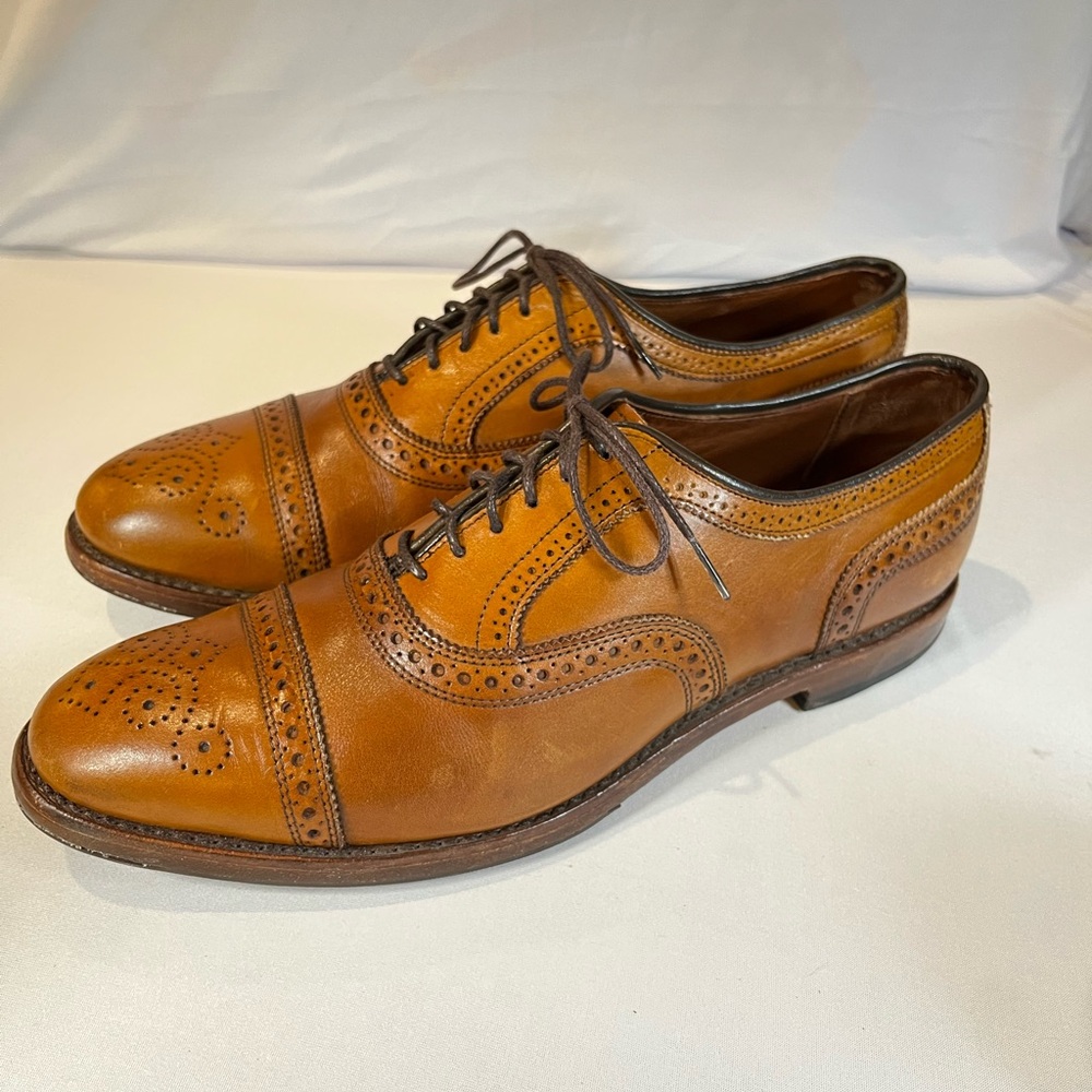 Allen Edmonds Strand Cap-toe size 10.5.
